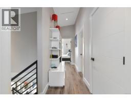 6537 Helgesen Rd, Sooke, BC V9Z0V7 Photo 15