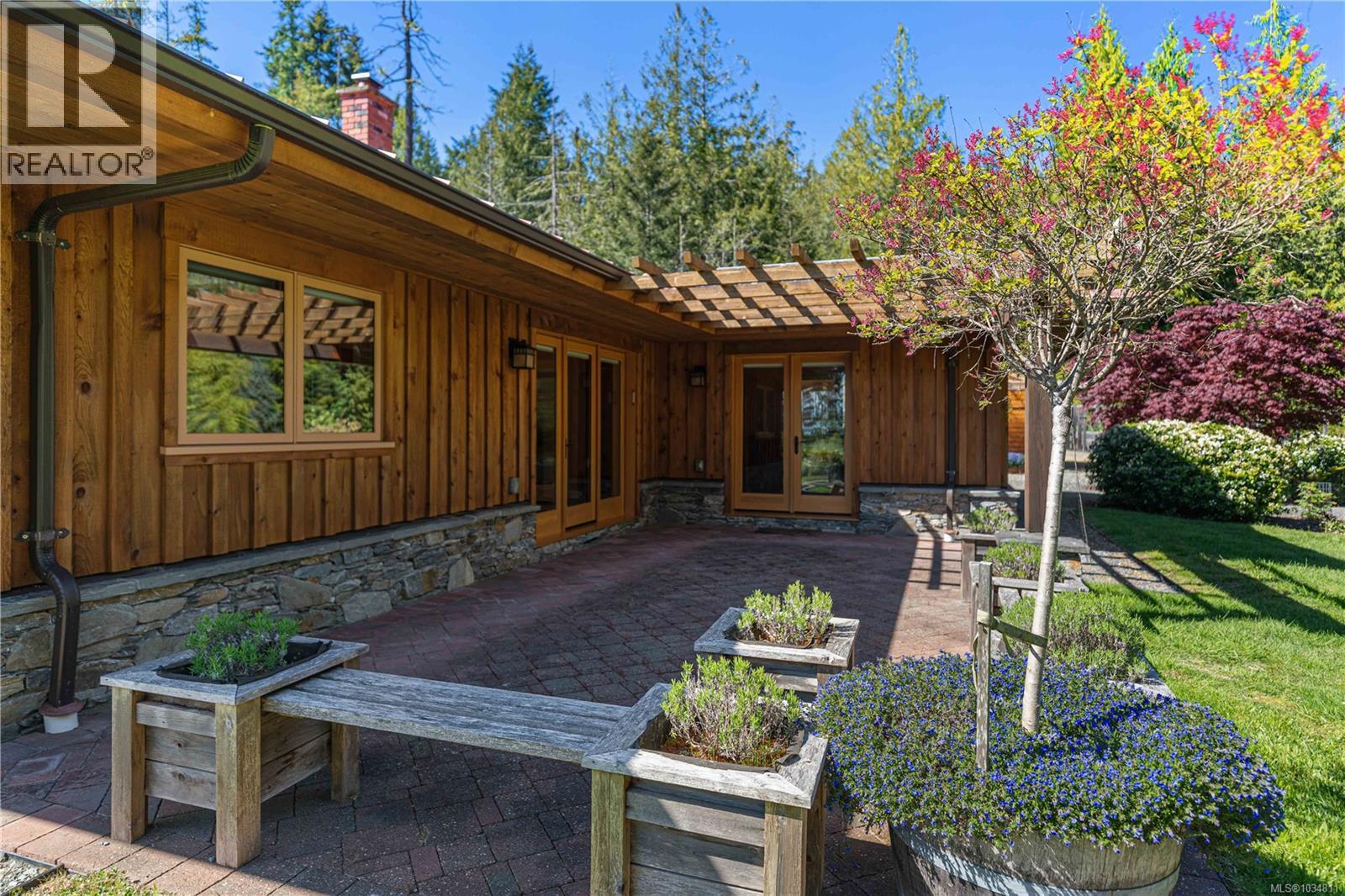 7708 West Coast Rd - 23