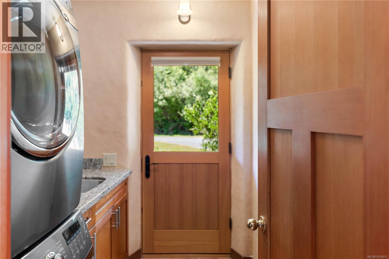 7708 West Coast Rd - 38