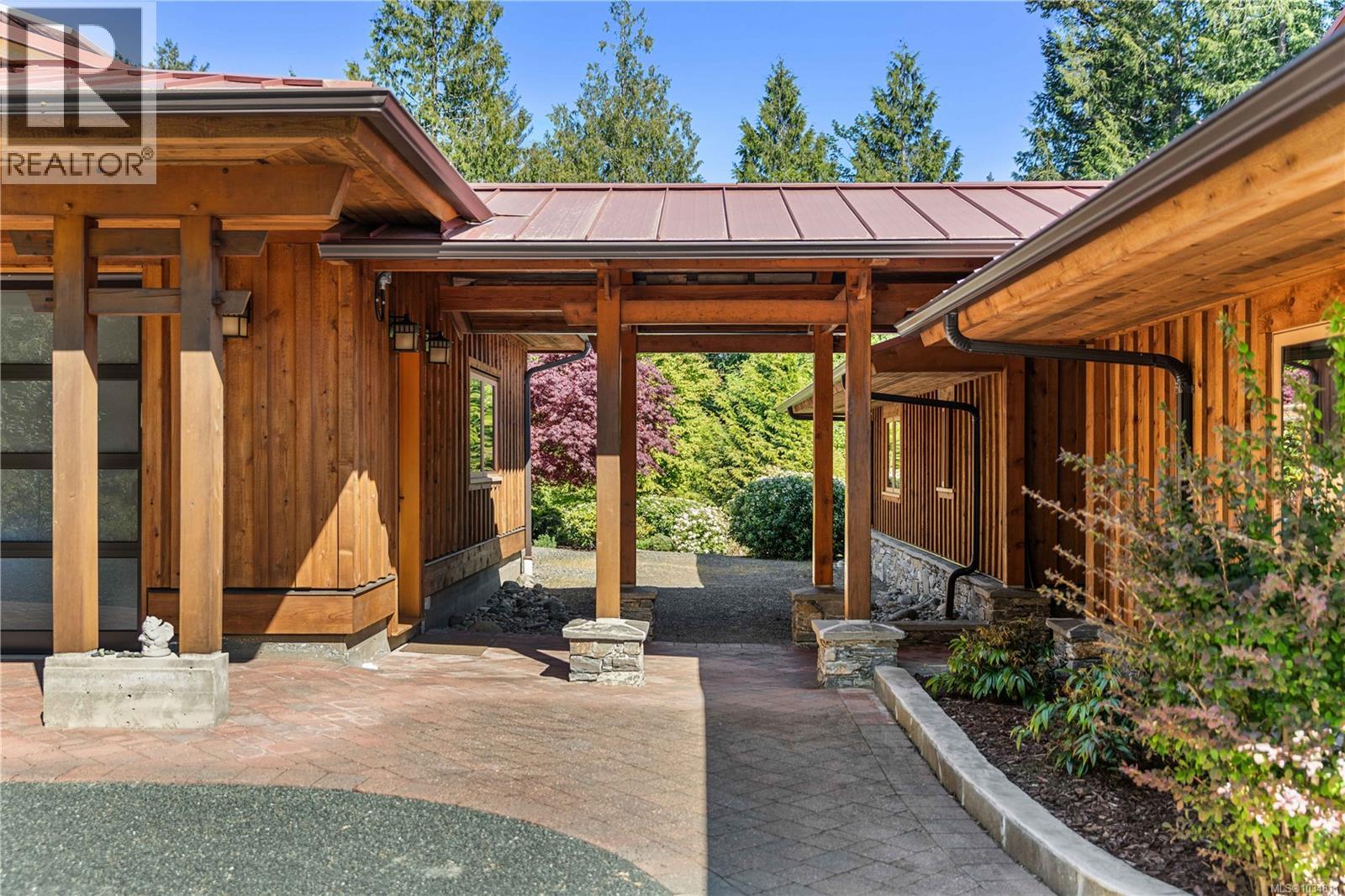 7708 West Coast Rd - 8