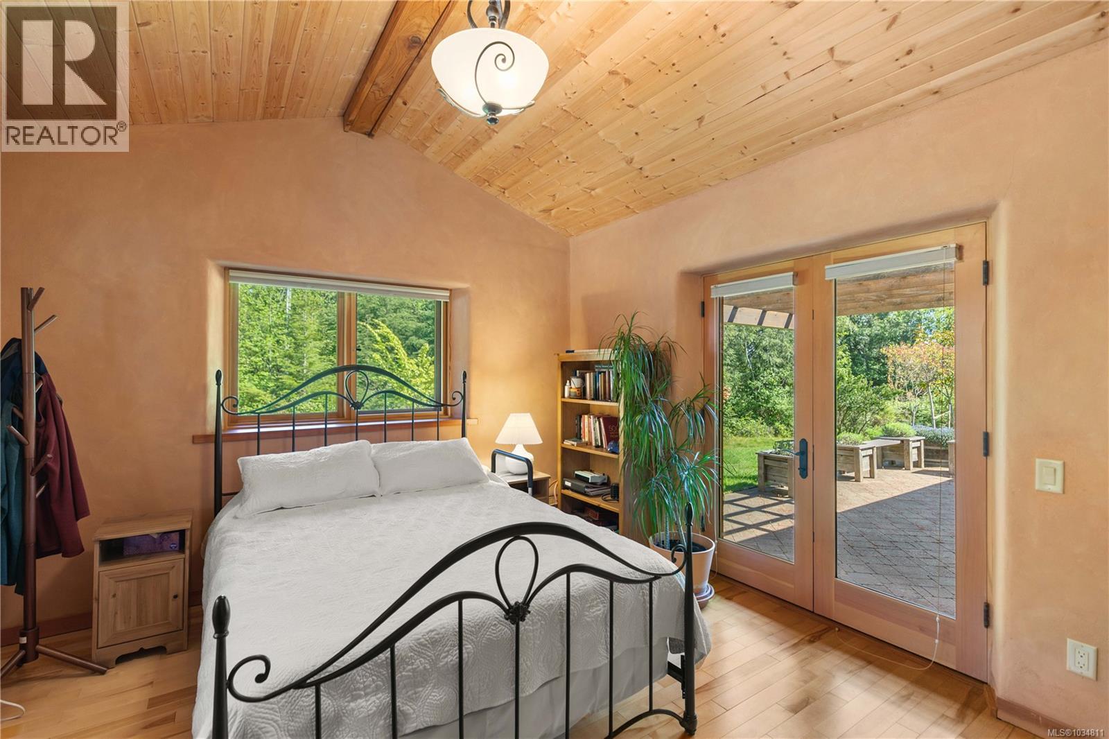 7708 West Coast Rd - 29