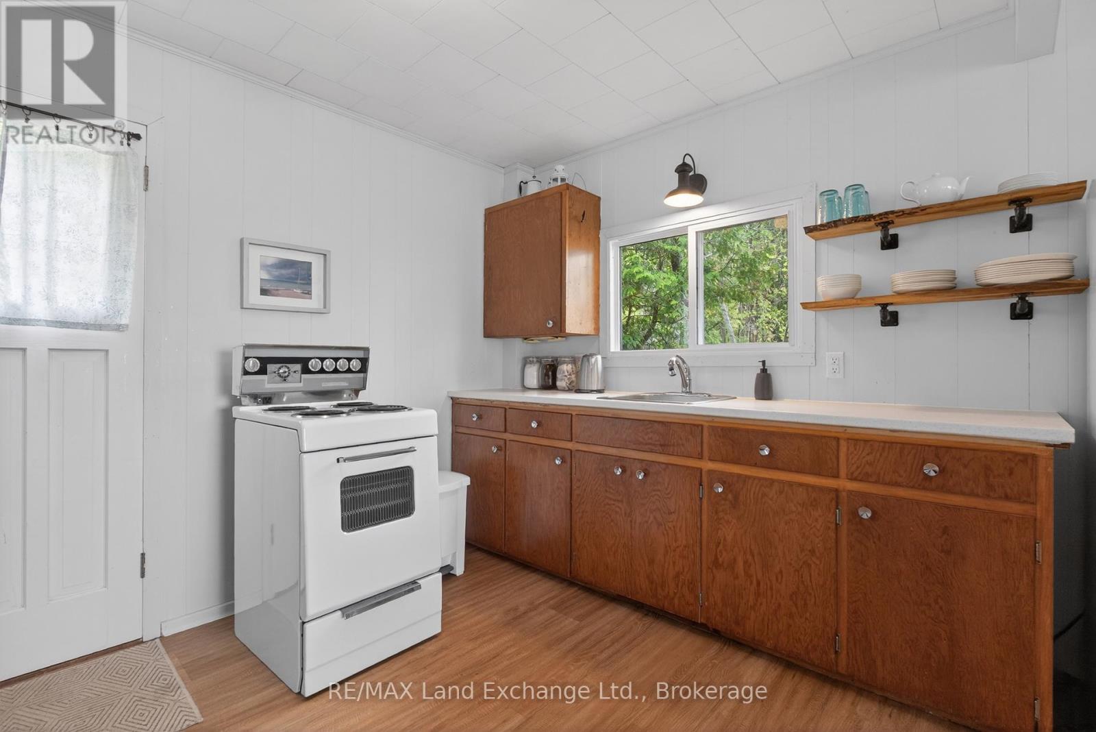 86447 MCLEAN STREET - 12