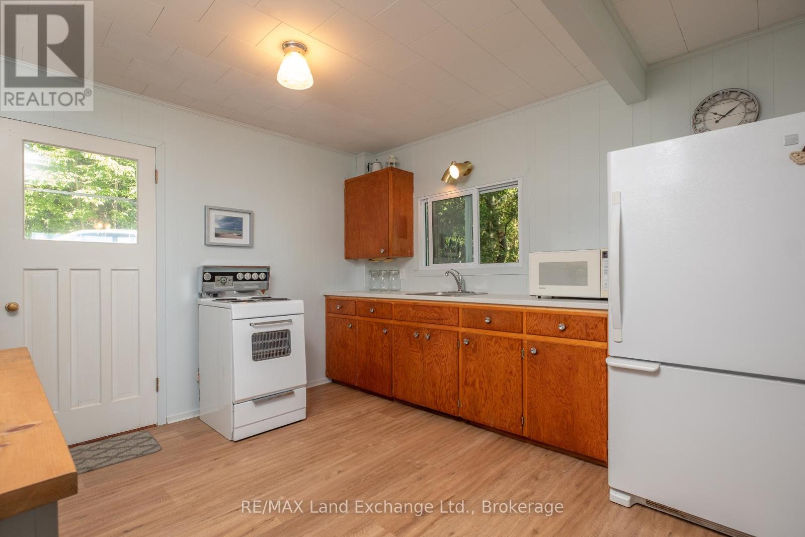 86447 MCLEAN STREET - 11