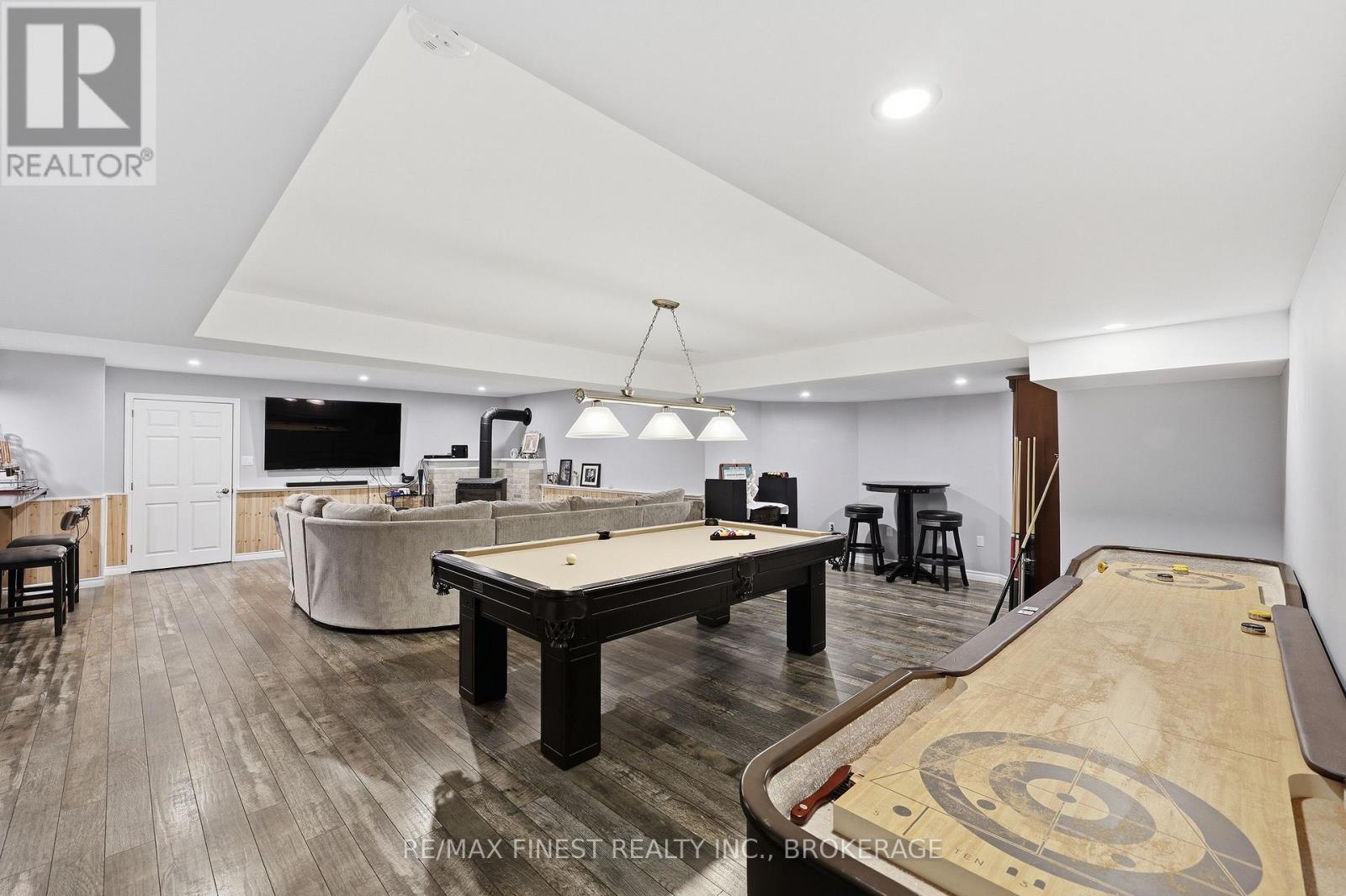 1747 HITCHCOCK DRIVE - 17