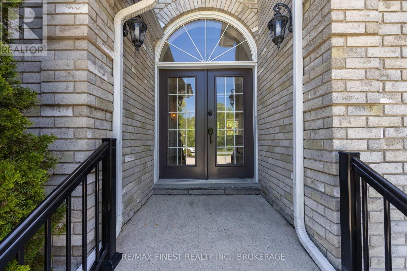 1747 HITCHCOCK DRIVE - 5