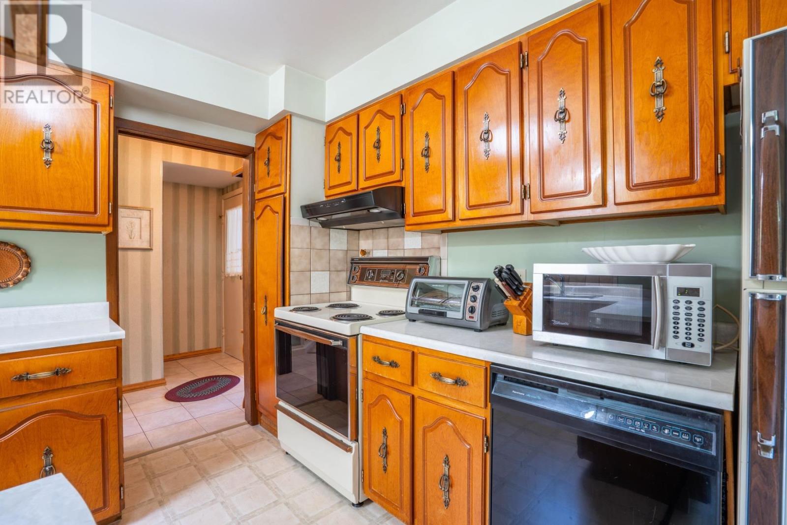 552 Old Garden River RD - 15