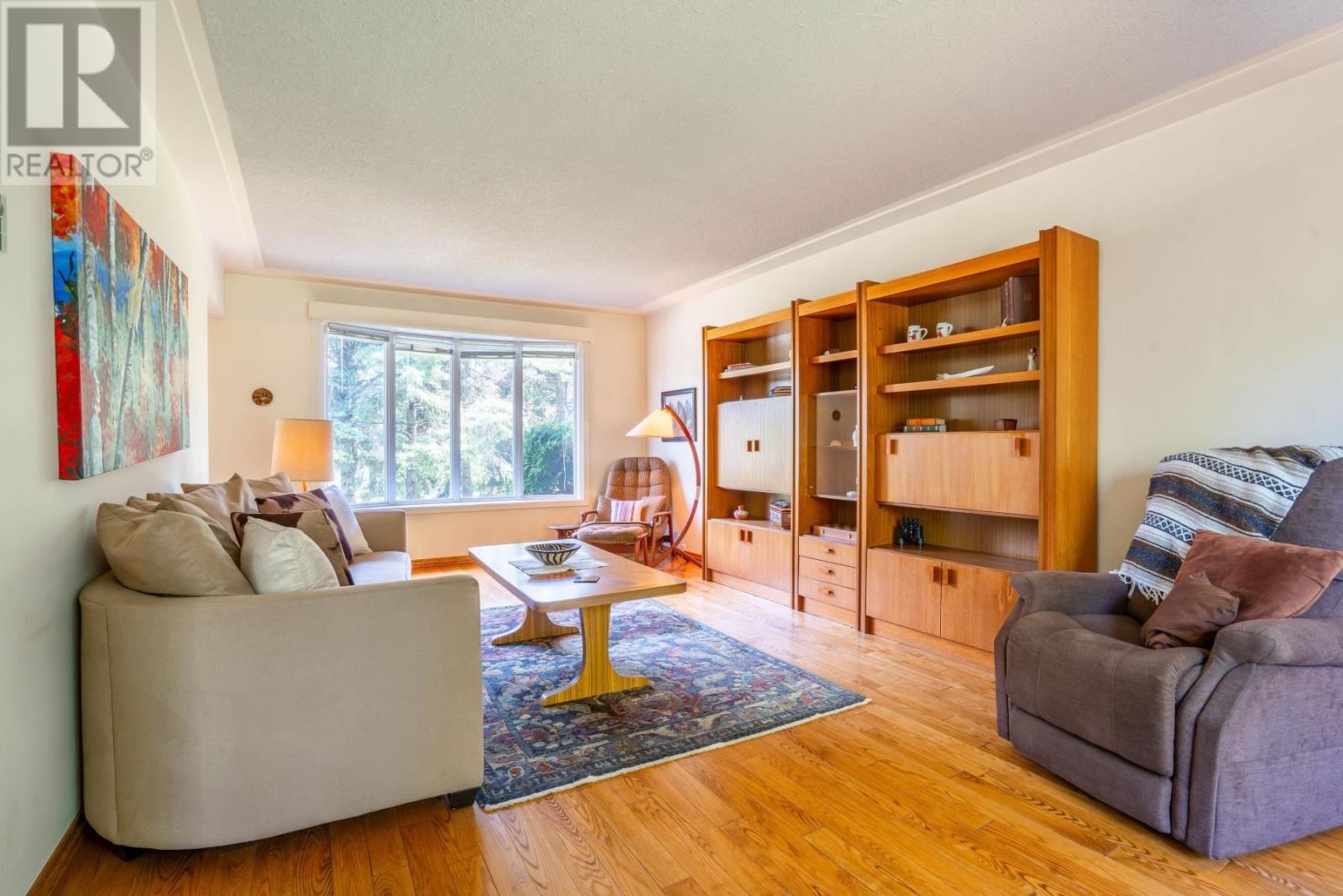 552 Old Garden River RD - 9
