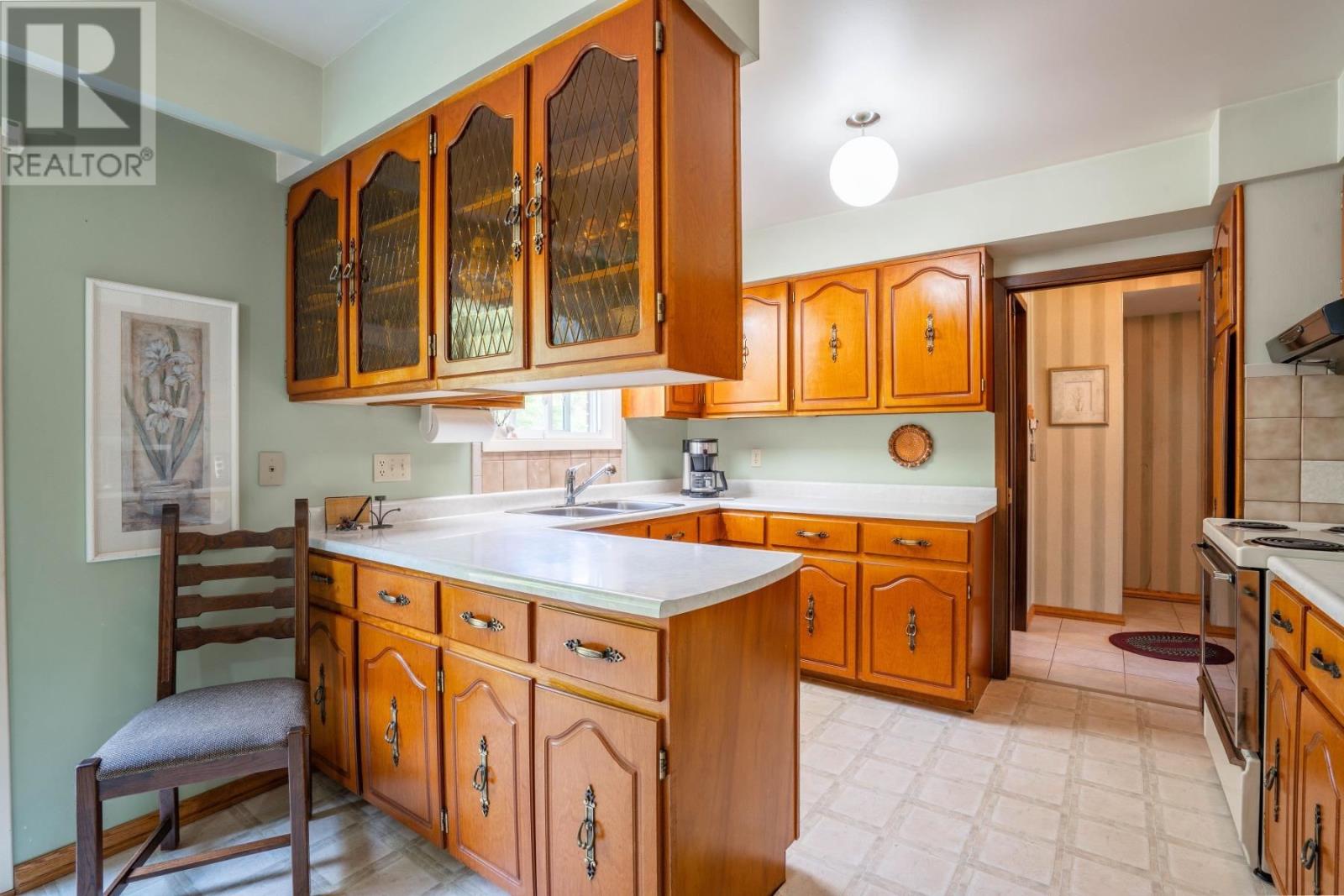 552 Old Garden River RD - 13