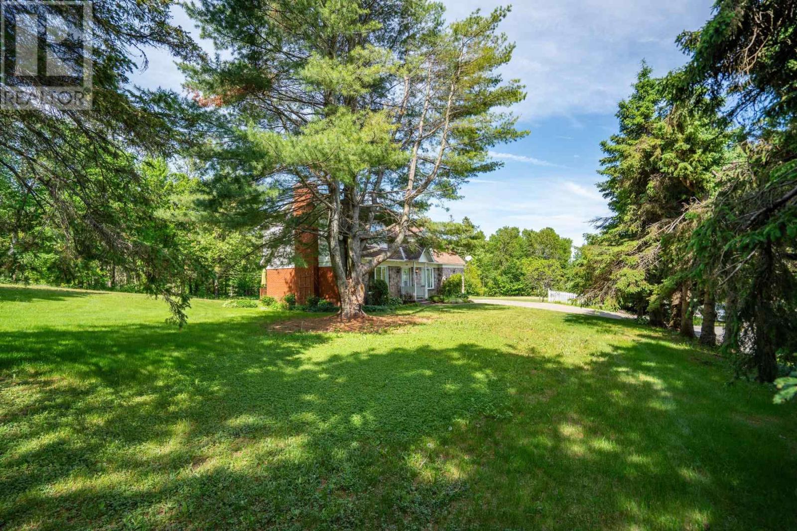 552 Old Garden River RD - 35