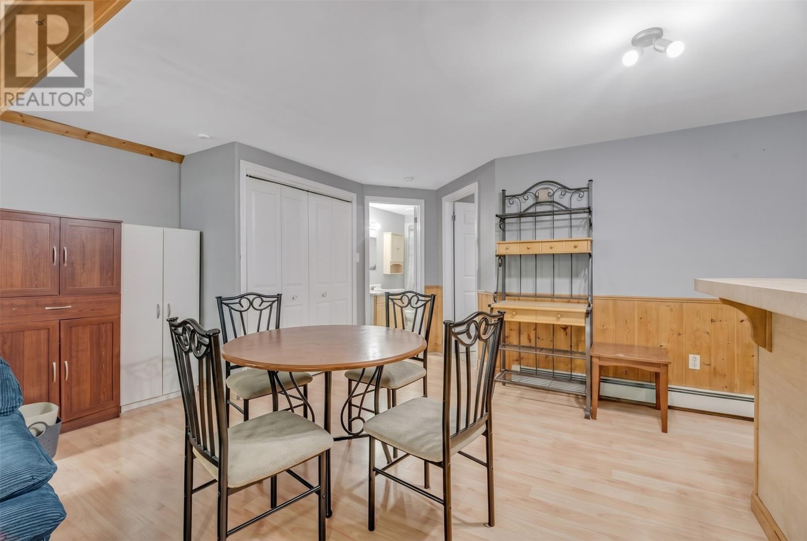 20 PINE HILL Place - 27