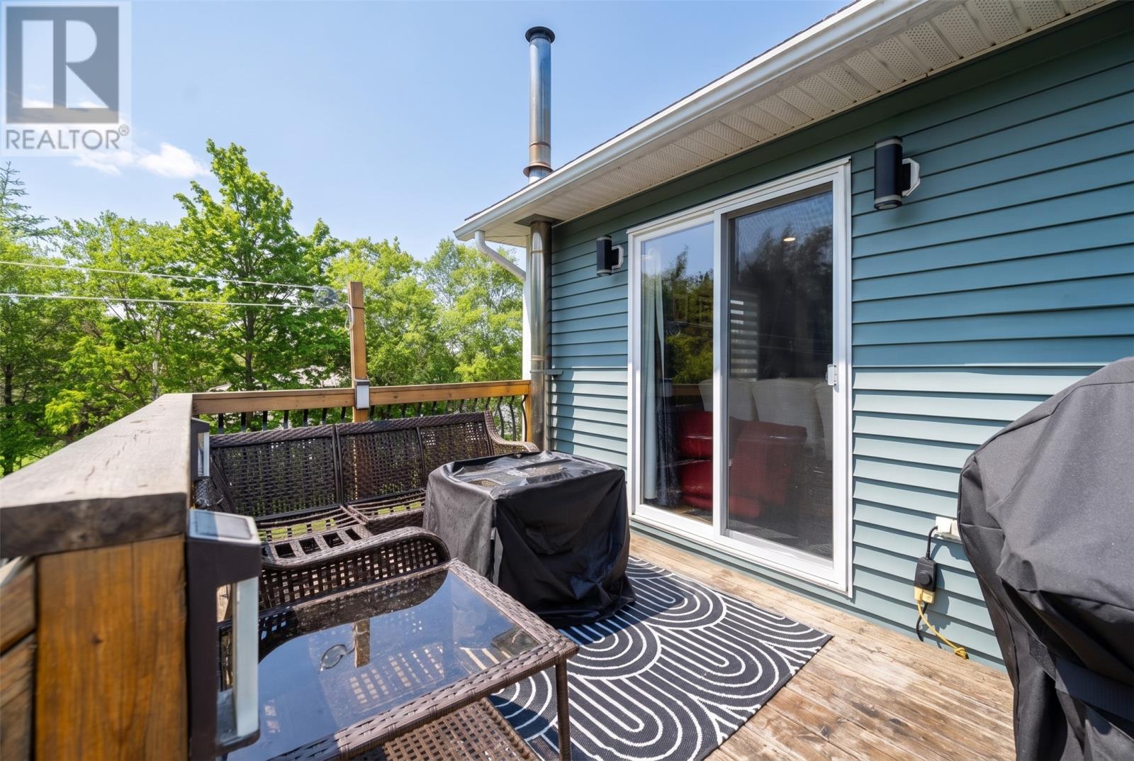 20 PINE HILL Place - 30