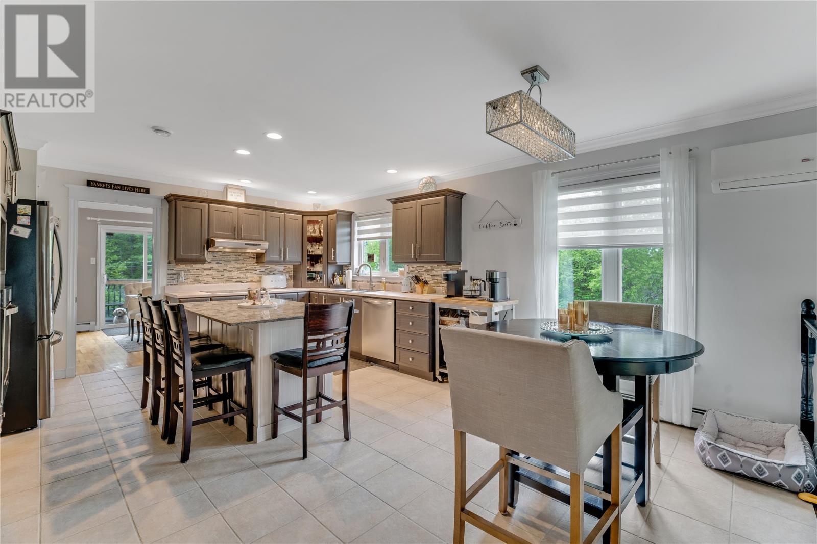20 PINE HILL Place - 5