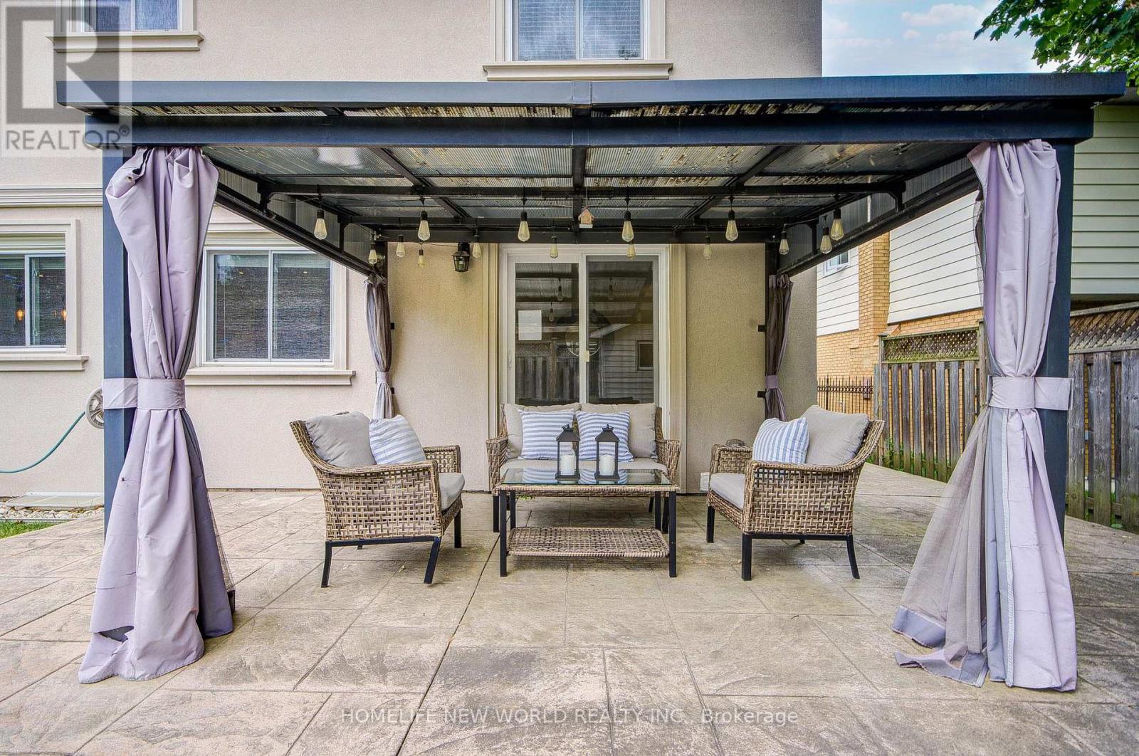 5 HOPEDALE COURT - 45