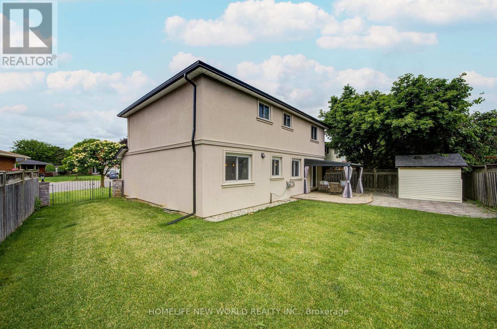 5 HOPEDALE COURT - 42