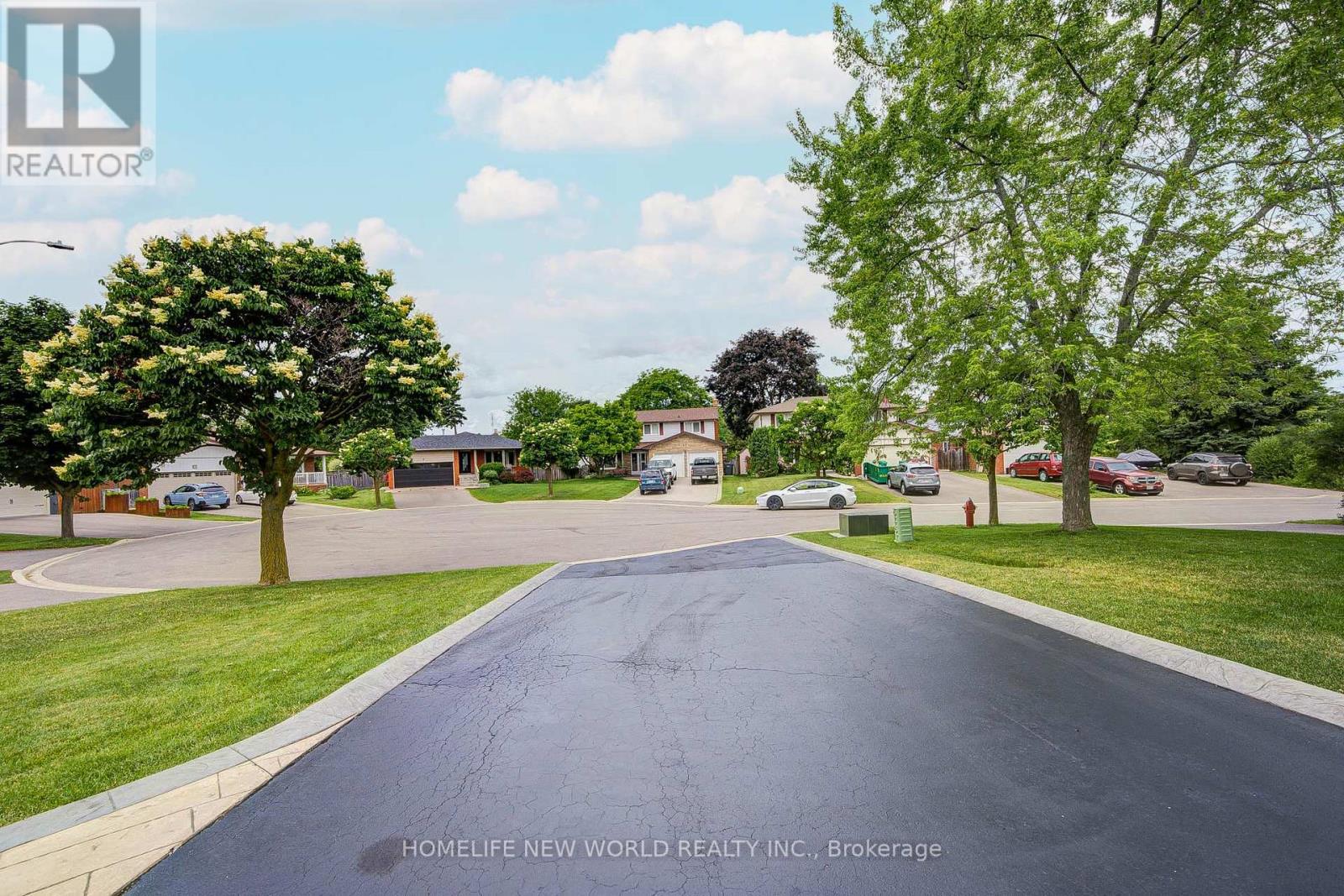 5 HOPEDALE COURT - 46
