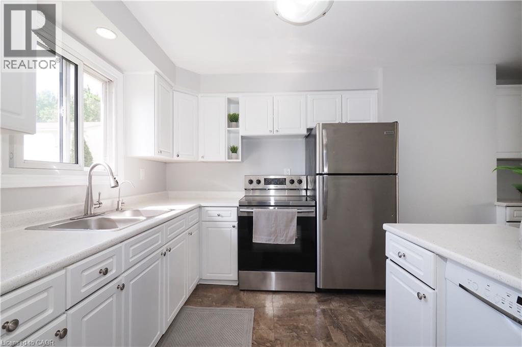#69 165 GREEN VALLEY Drive - 10