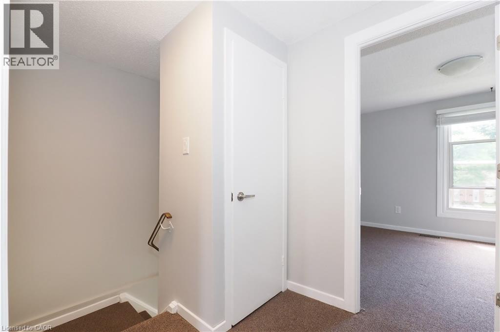 #69 165 GREEN VALLEY Drive - 13