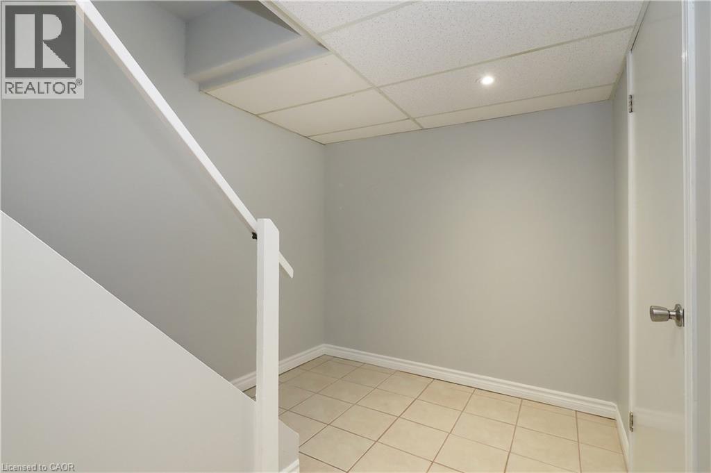 #69 165 GREEN VALLEY Drive - 20