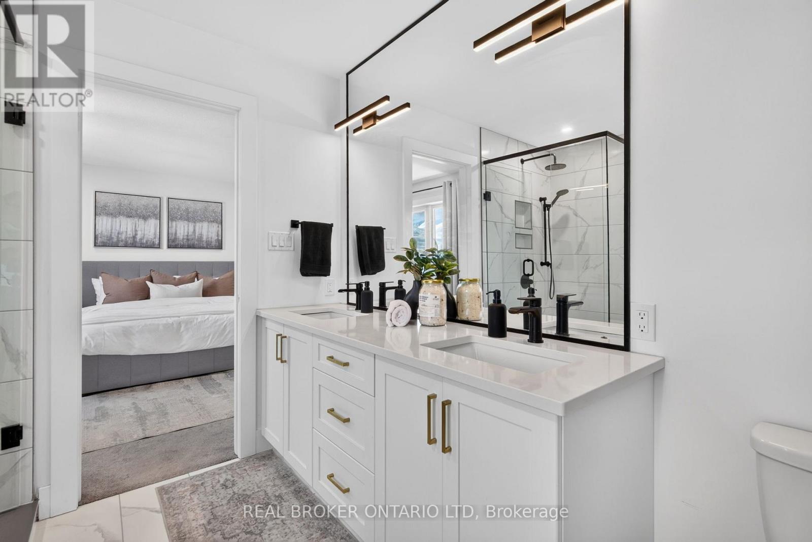 77 DAVENTRY WAY - 22