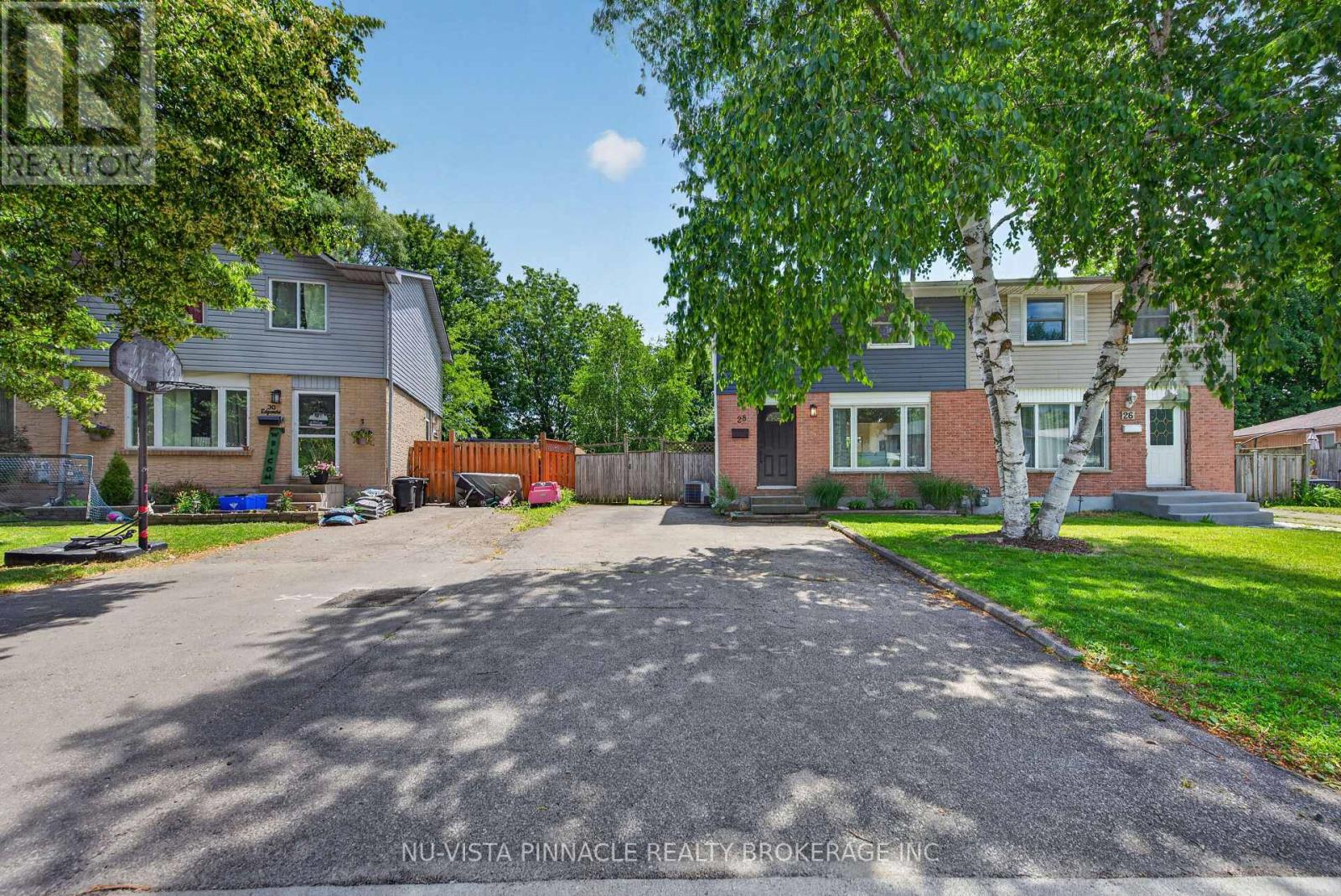 28 EDGEMERE CRESCENT - 4