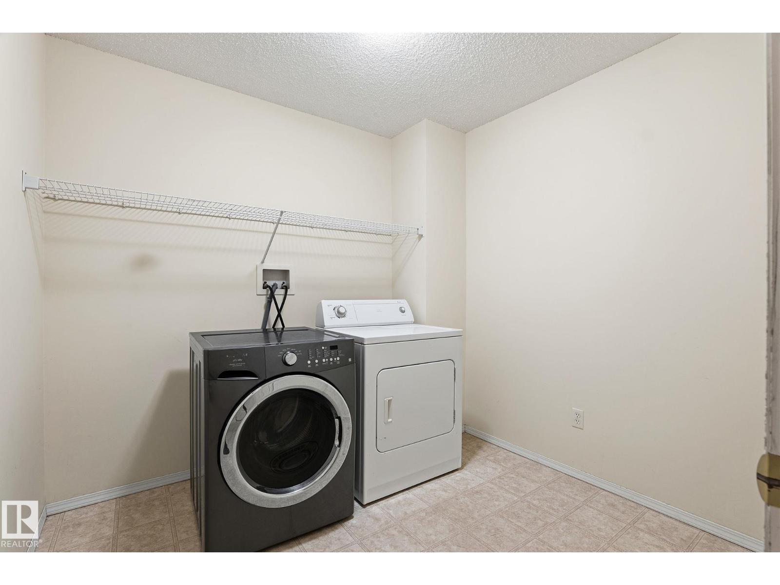 1906 37B AV NW - 11