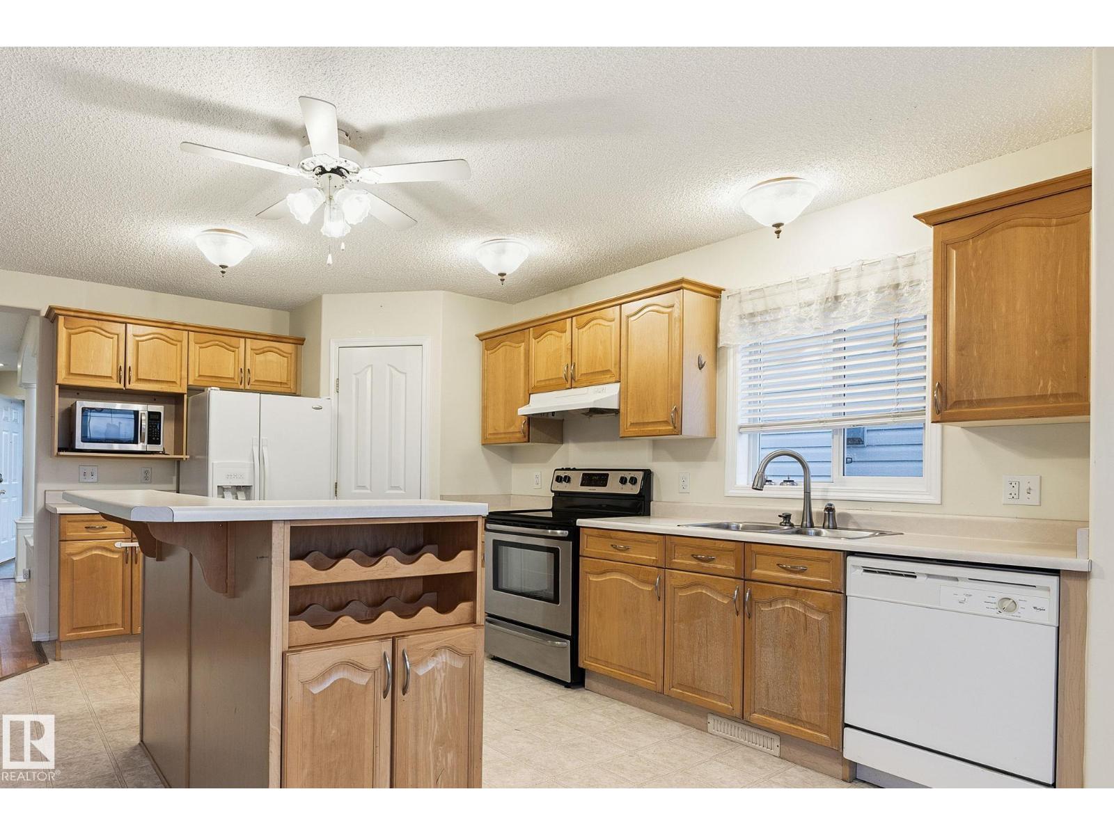 1906 37B AV NW - 15