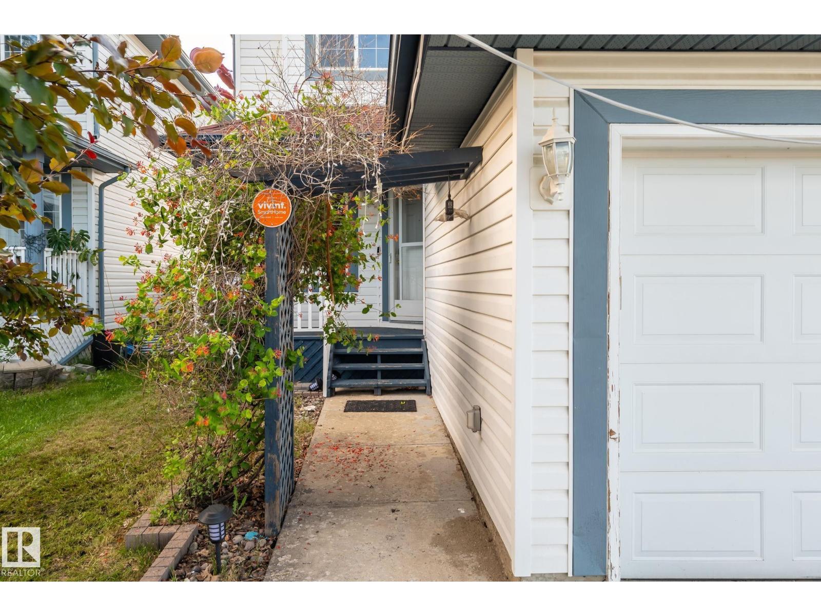 1906 37B AV NW - 4