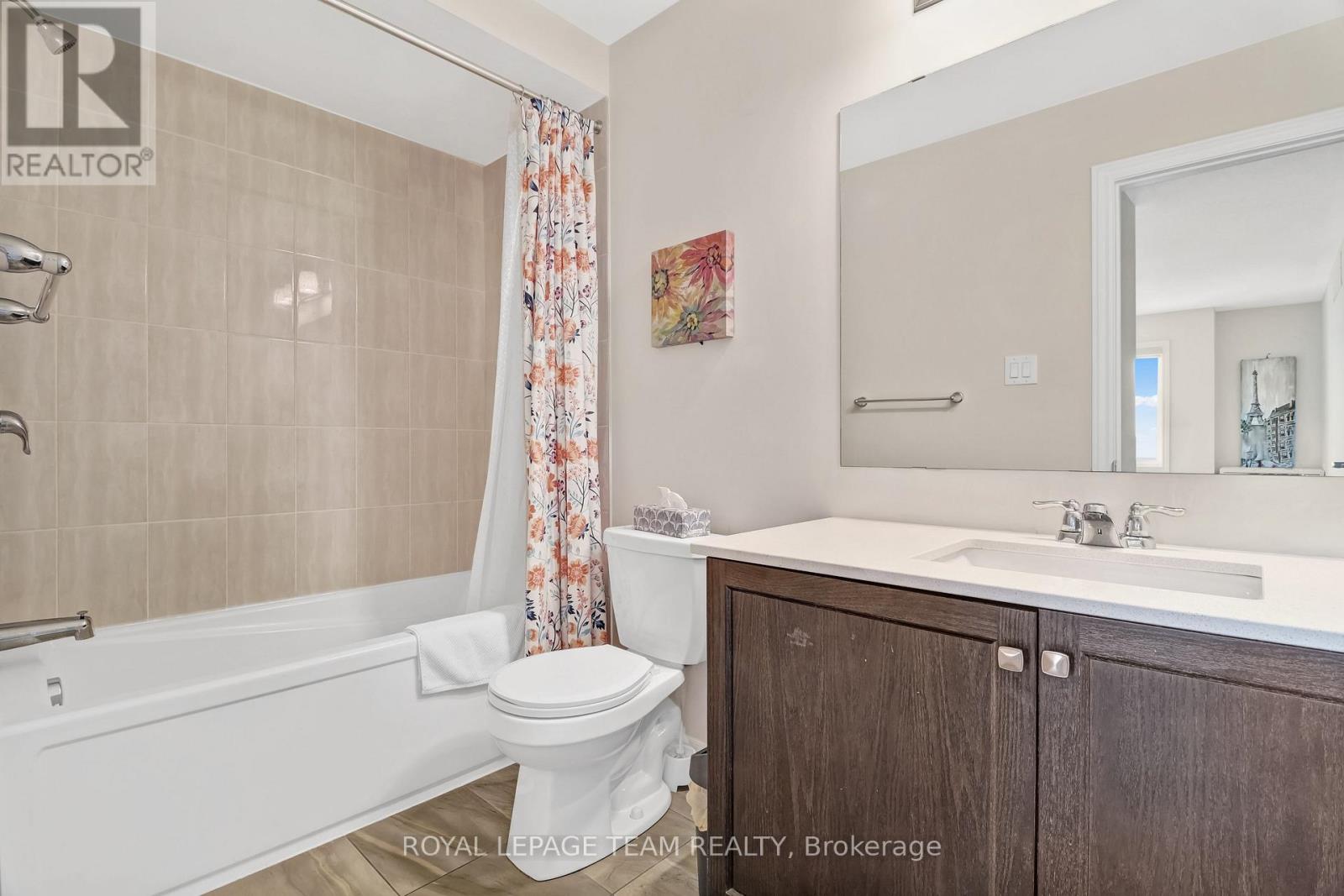 2 Bed, 3 Bath House for Sale in Ottawa – 2274 WATERCOLOURS WAY, Ottawa – MLS# X13492192 - Image 19
