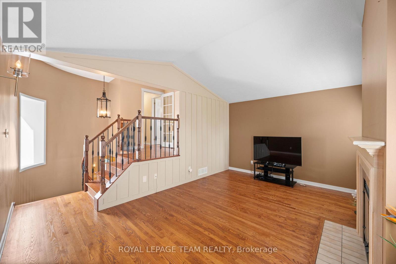 6526 TOONEY DRIVE - 22