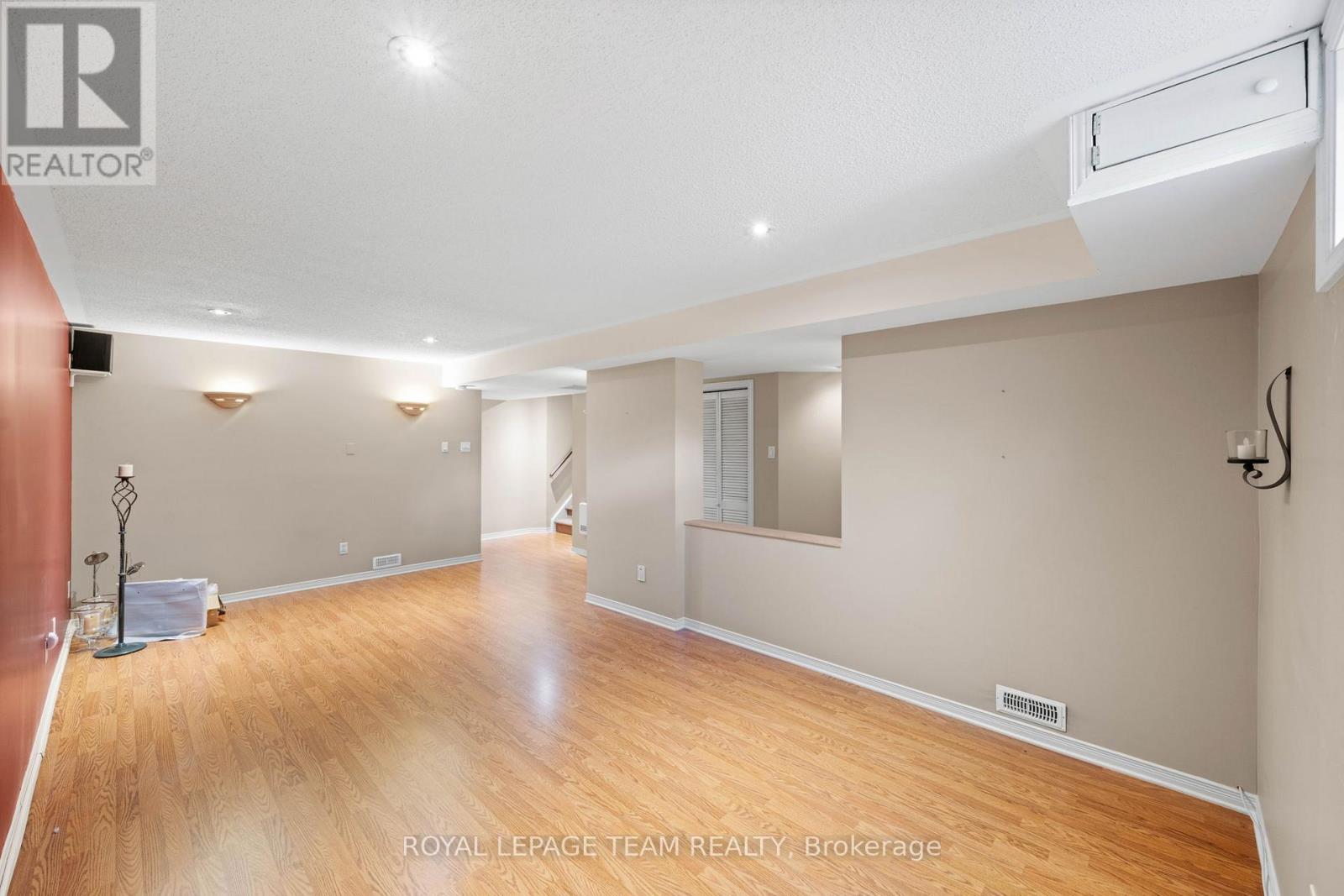 6526 TOONEY DRIVE - 36