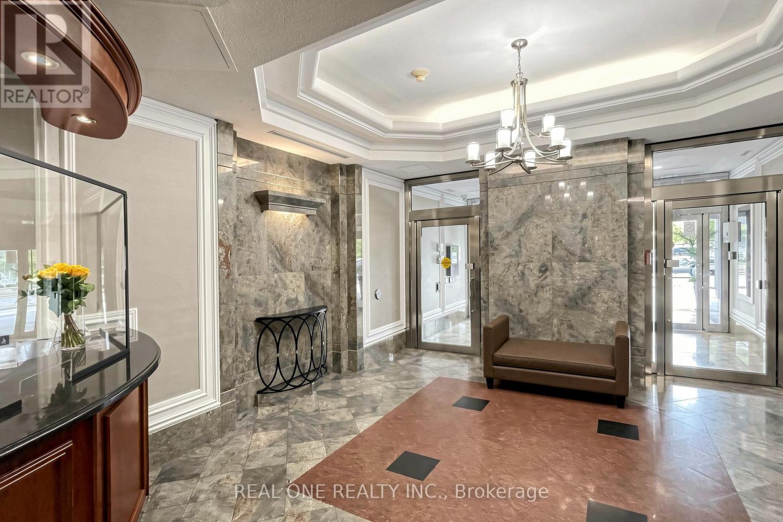 #306 24 WELLESLEY STREET W - 5