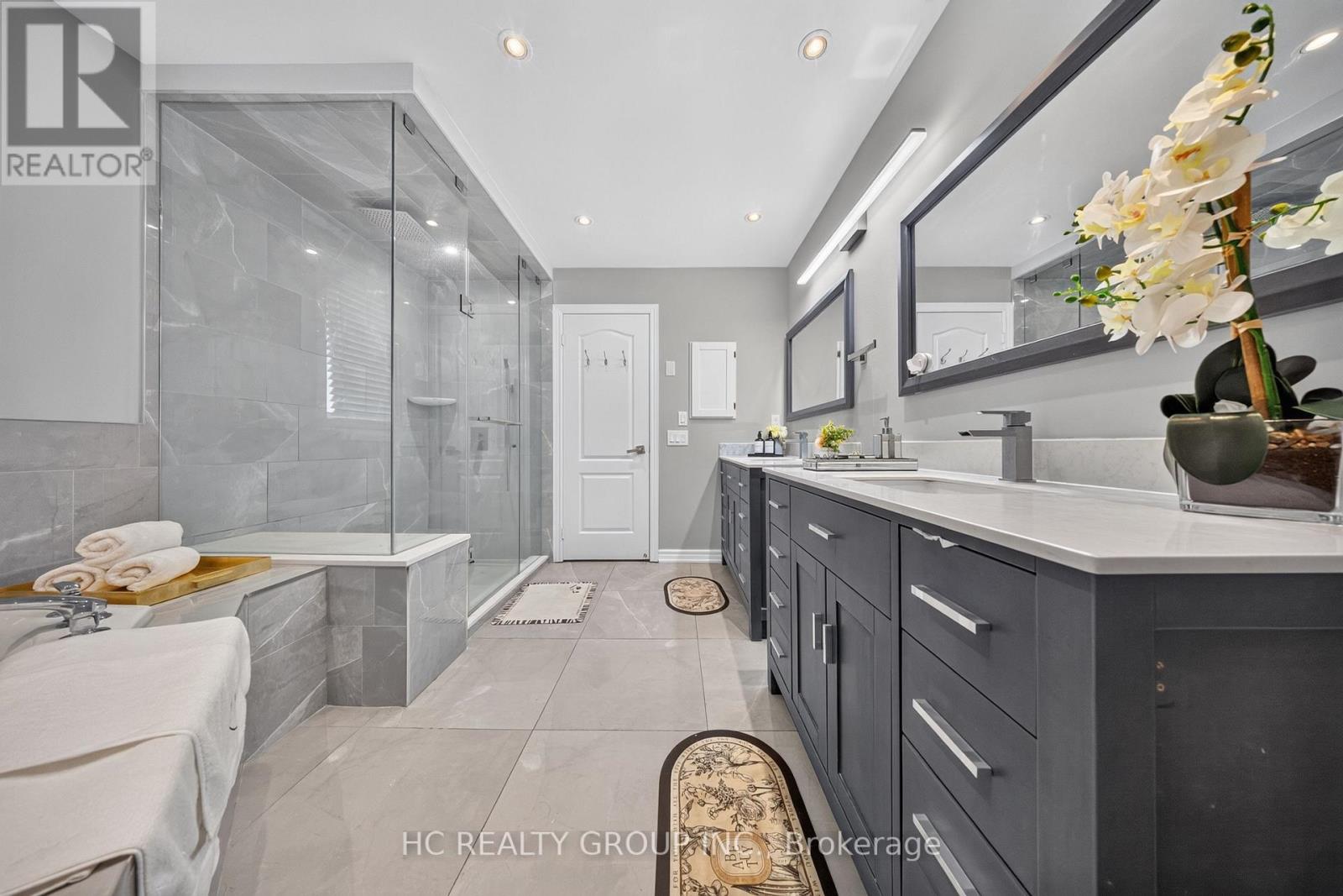 21 WOLF TRAIL CRESCENT - 33