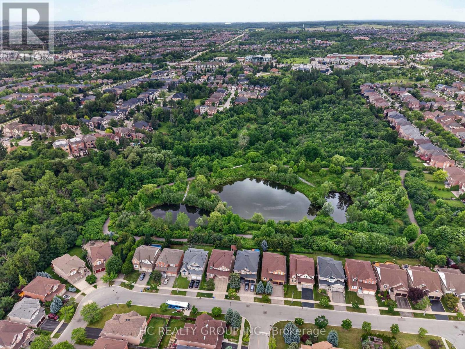 21 WOLF TRAIL CRESCENT - 5