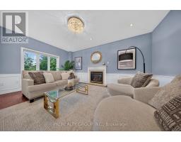 21 Wolf Trail Crescent, Richmond Hill, ON L4E4K1 Photo 18