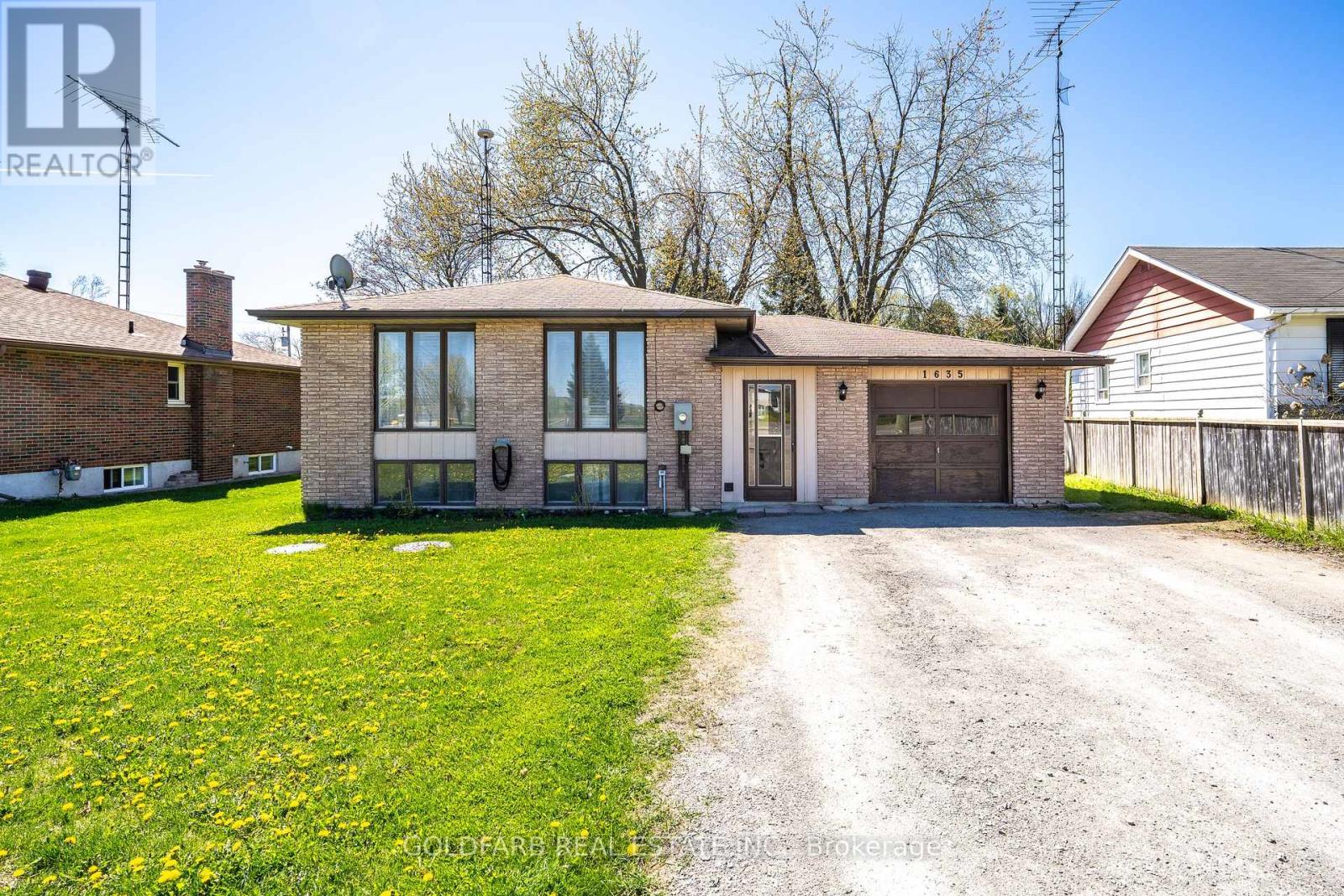 1635 INNISFIL BEACH ROAD - 2