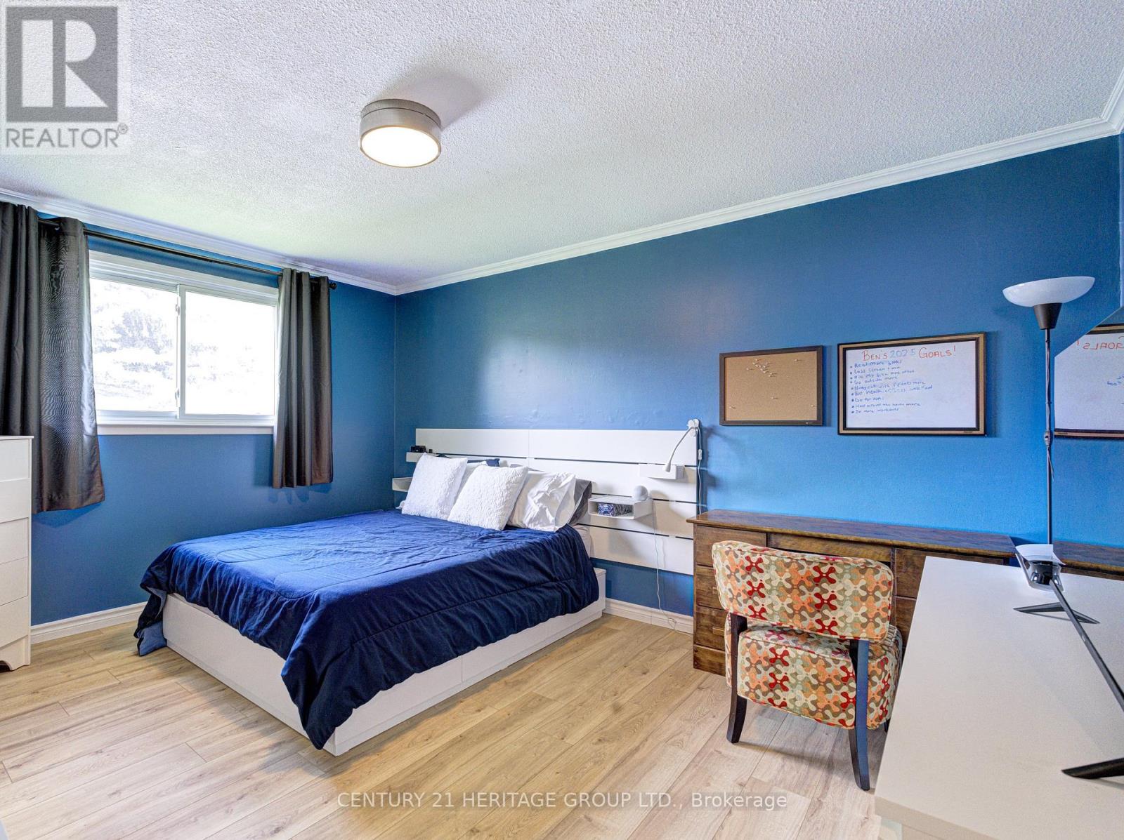 2379 DUNCASTER DRIVE - 12