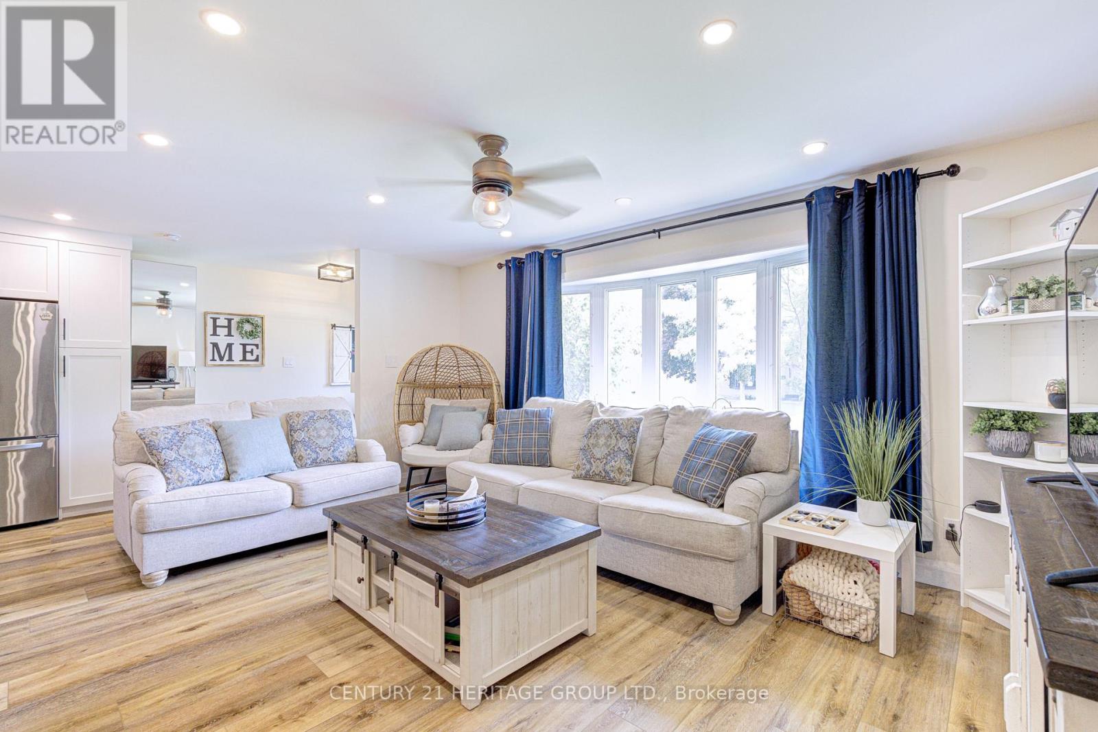 2379 DUNCASTER DRIVE - 5