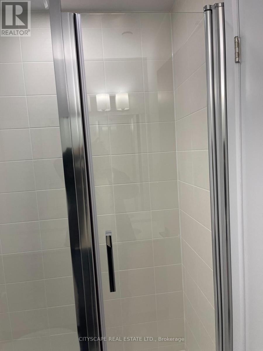#507 2433 DUFFERIN STREET S - 10