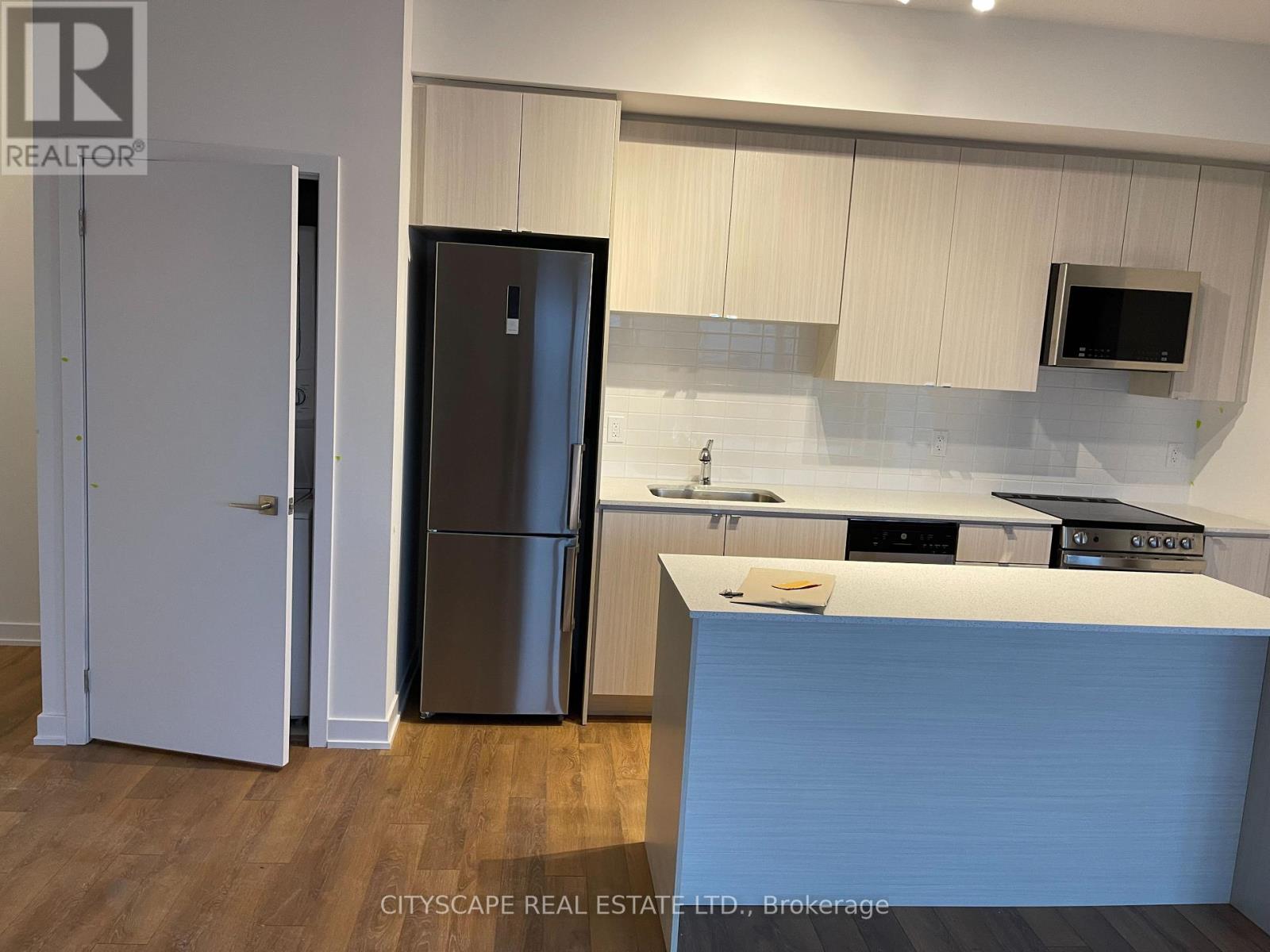 #507 2433 DUFFERIN STREET S - 15