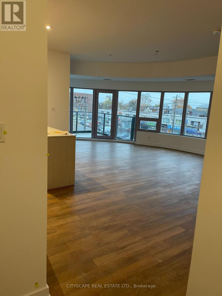 #507 2433 DUFFERIN STREET S - 2