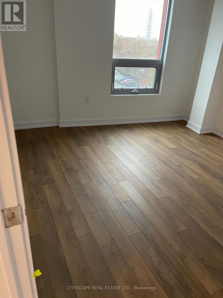 #507 2433 DUFFERIN STREET S - 27