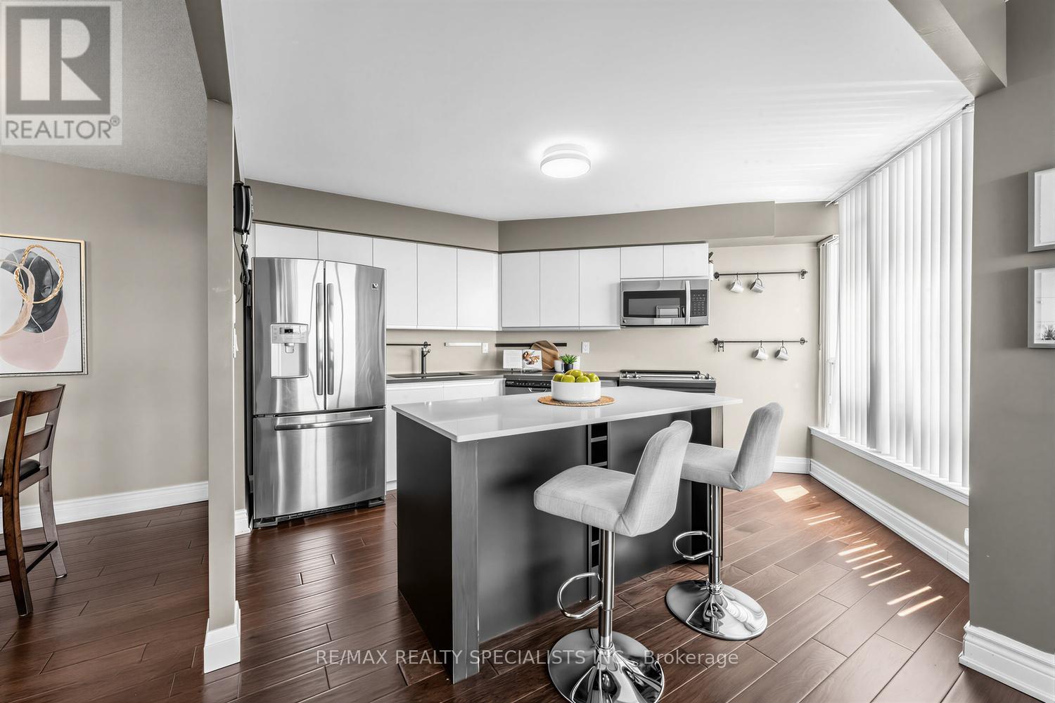Photo of 10 Laurelcrest Street