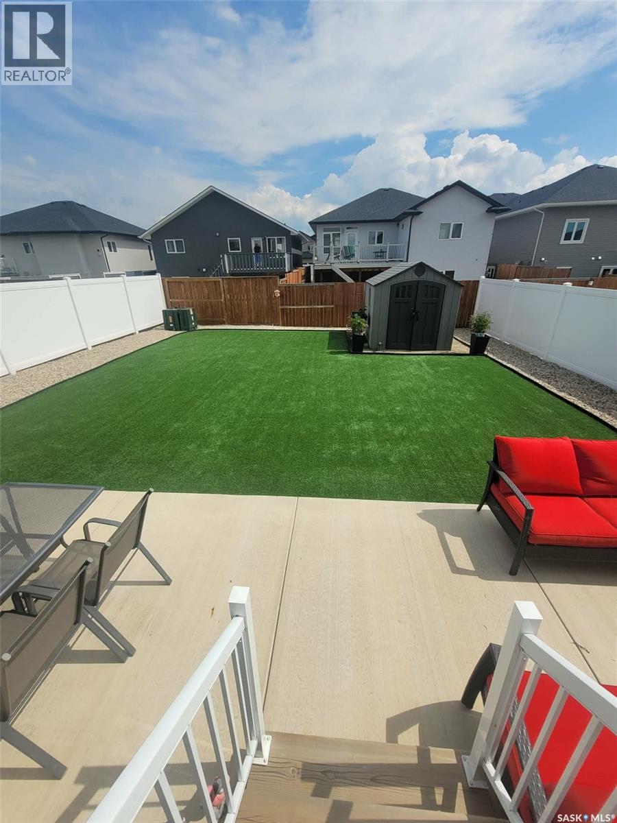 118 Stromberg CRESCENT - 45