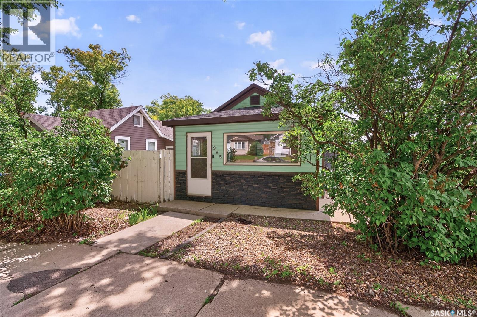 965 Stadacona STREET W - 3