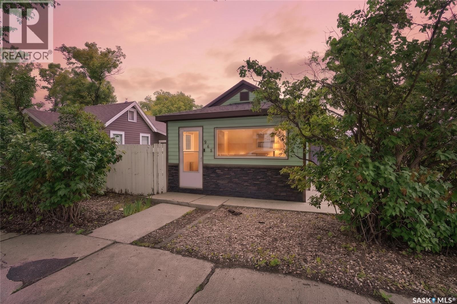 965 Stadacona STREET W - 54