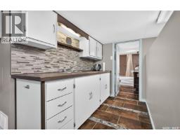 965 Stadacona Street W, Moose Jaw, SK S6H2A9 Photo 38