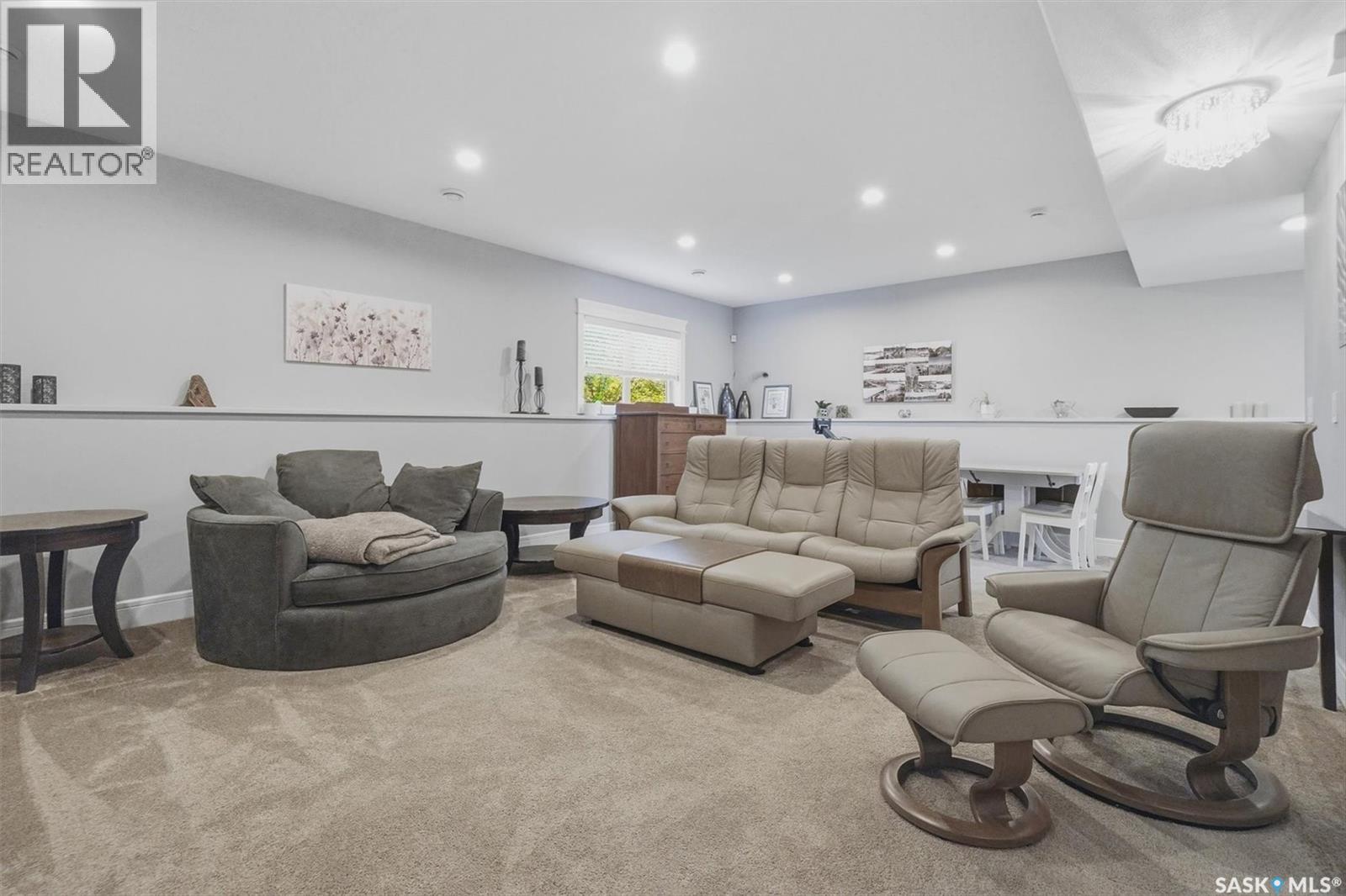 238 Gillies STREET — photo 32