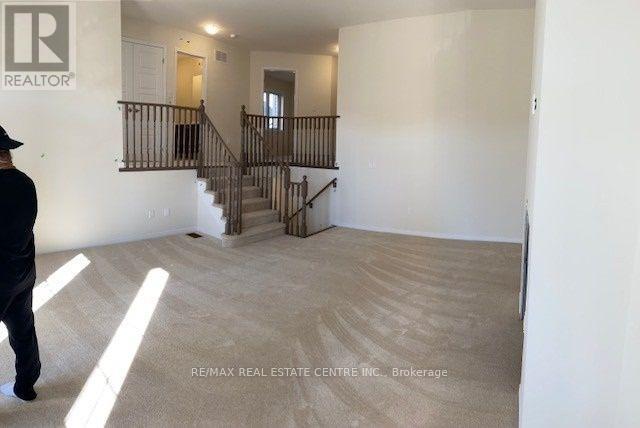 10 ESTHER CRESCENT - 12