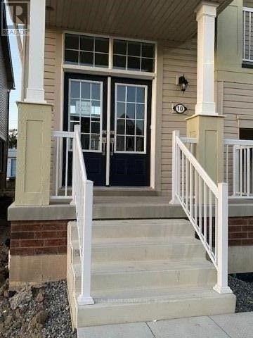 10 ESTHER CRESCENT - 2