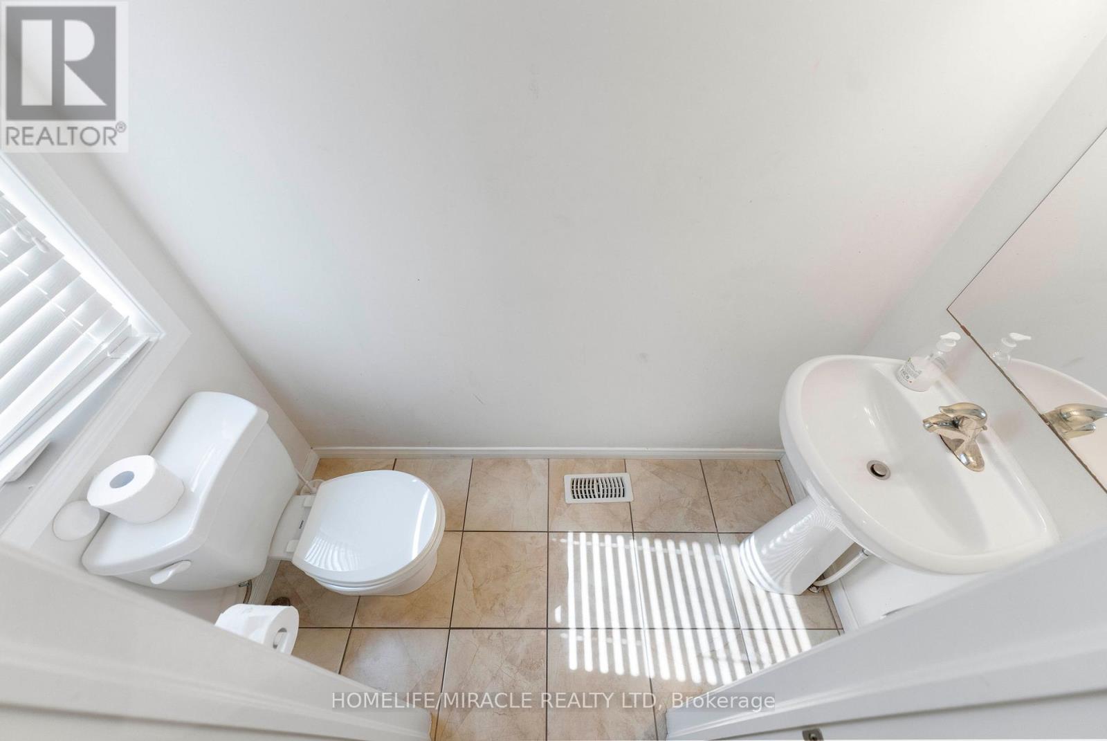 #93 750 LAWRENCE STREET - Image 13